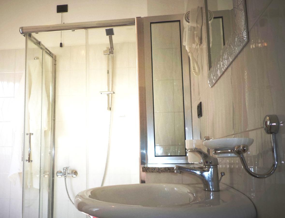Il Girasole Bed & Breakfast Vibo Valentia Bagian luar foto