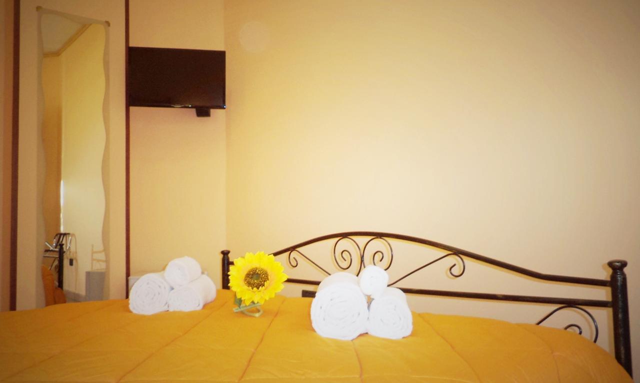 Il Girasole Bed & Breakfast Vibo Valentia Bagian luar foto